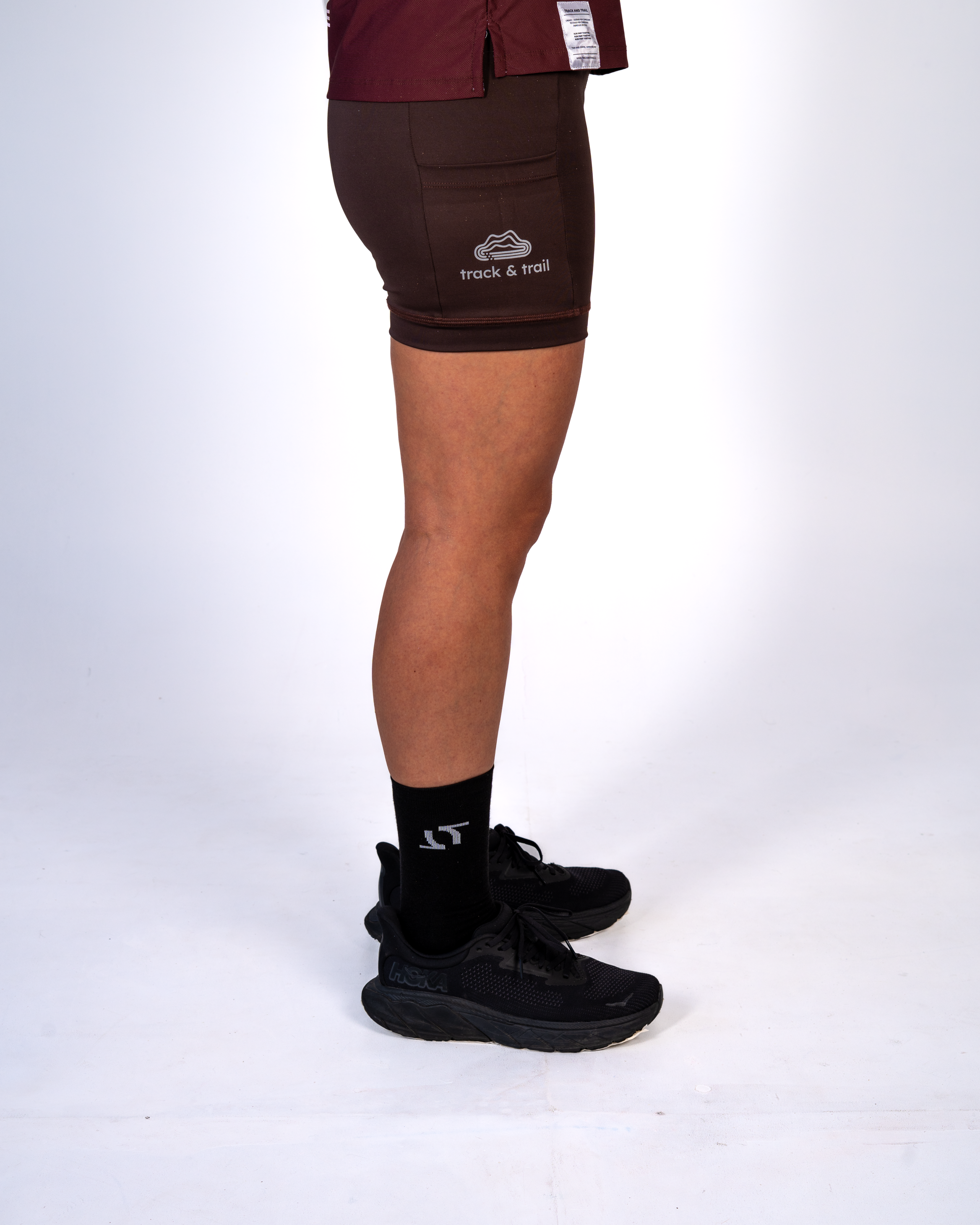 ESSENTIAL RUN TIGHT MOKA