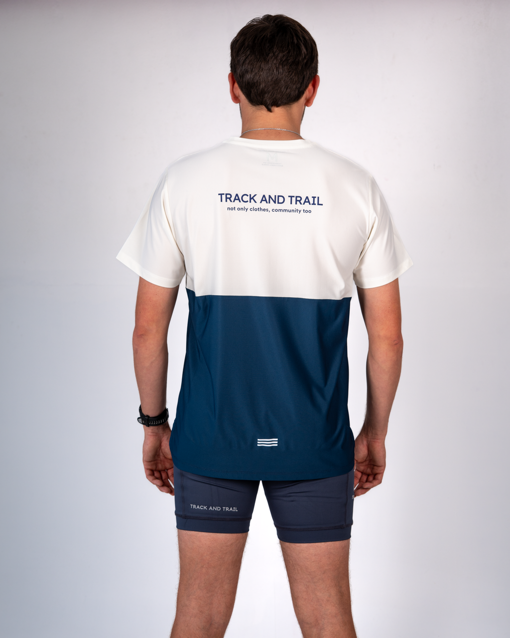 ESSENTIAL RUN TEE BLUE
