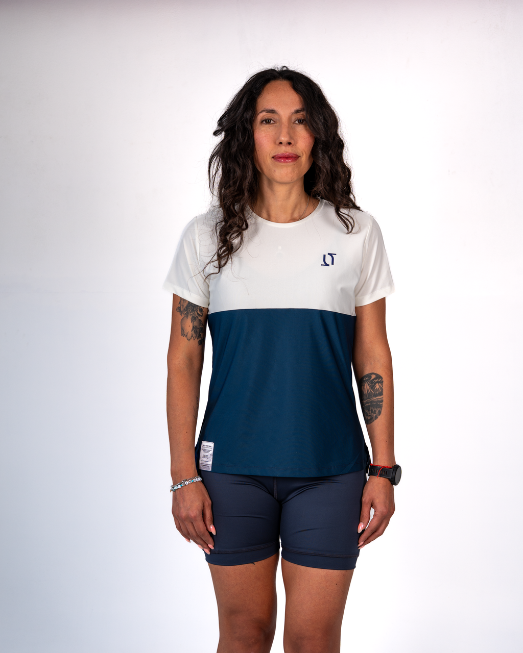 ESSENTIAL RUN TEE BLUE