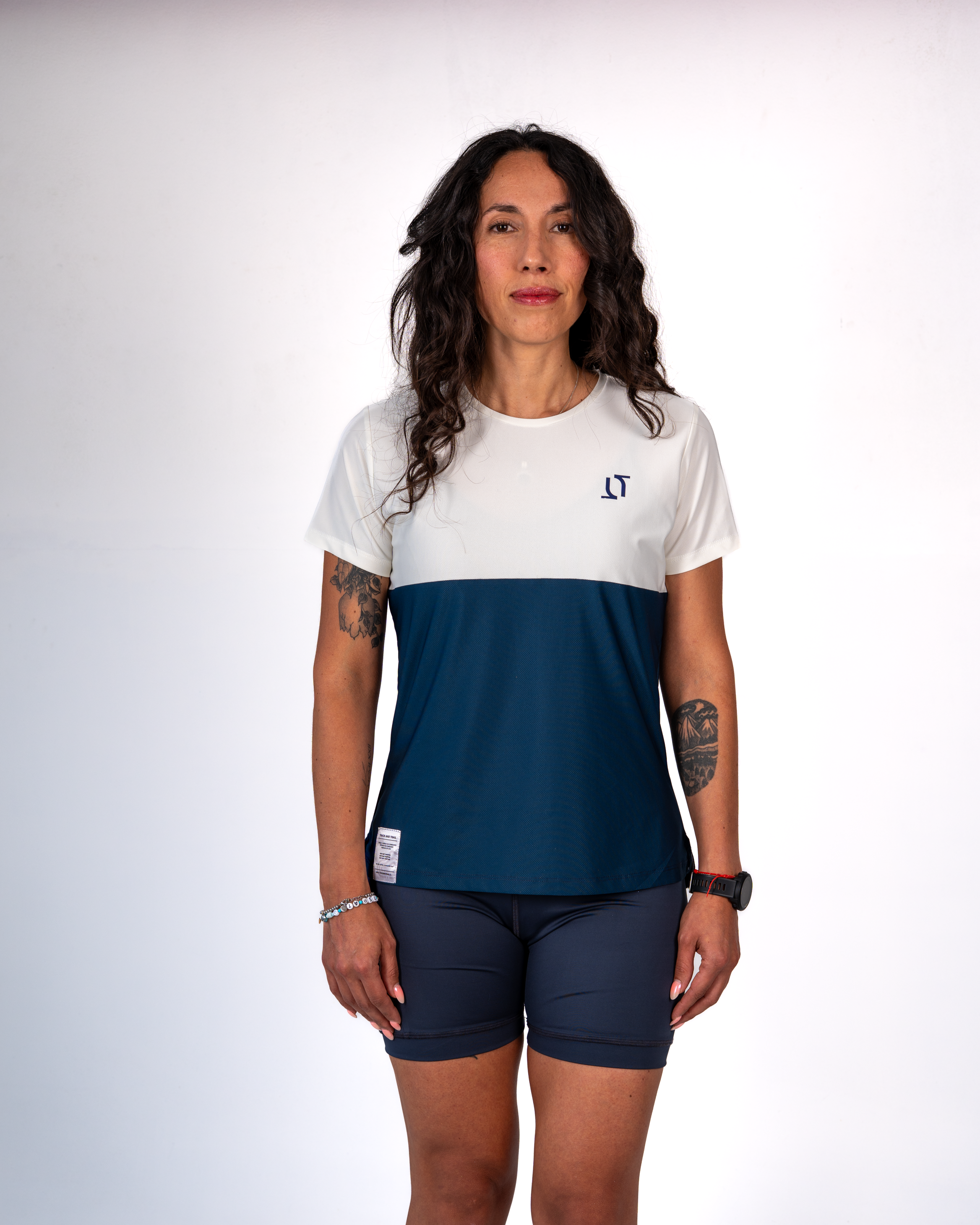 ESSENTIAL RUN TEE BLUE