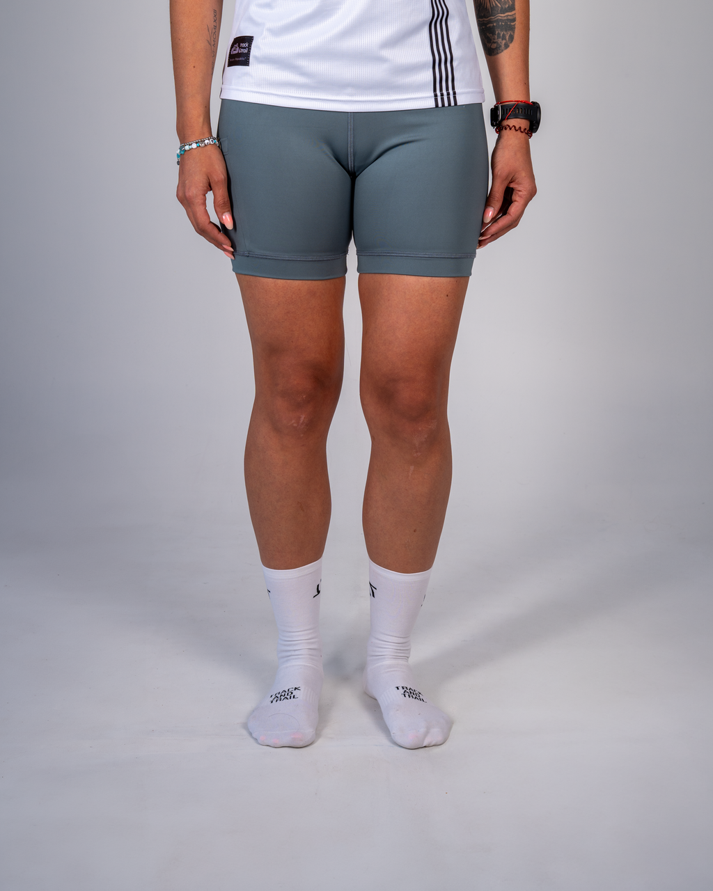 ESSENTIAL RUN TIGHT GREEN