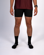 ESSENTIAL RUN TIGHT BLACK