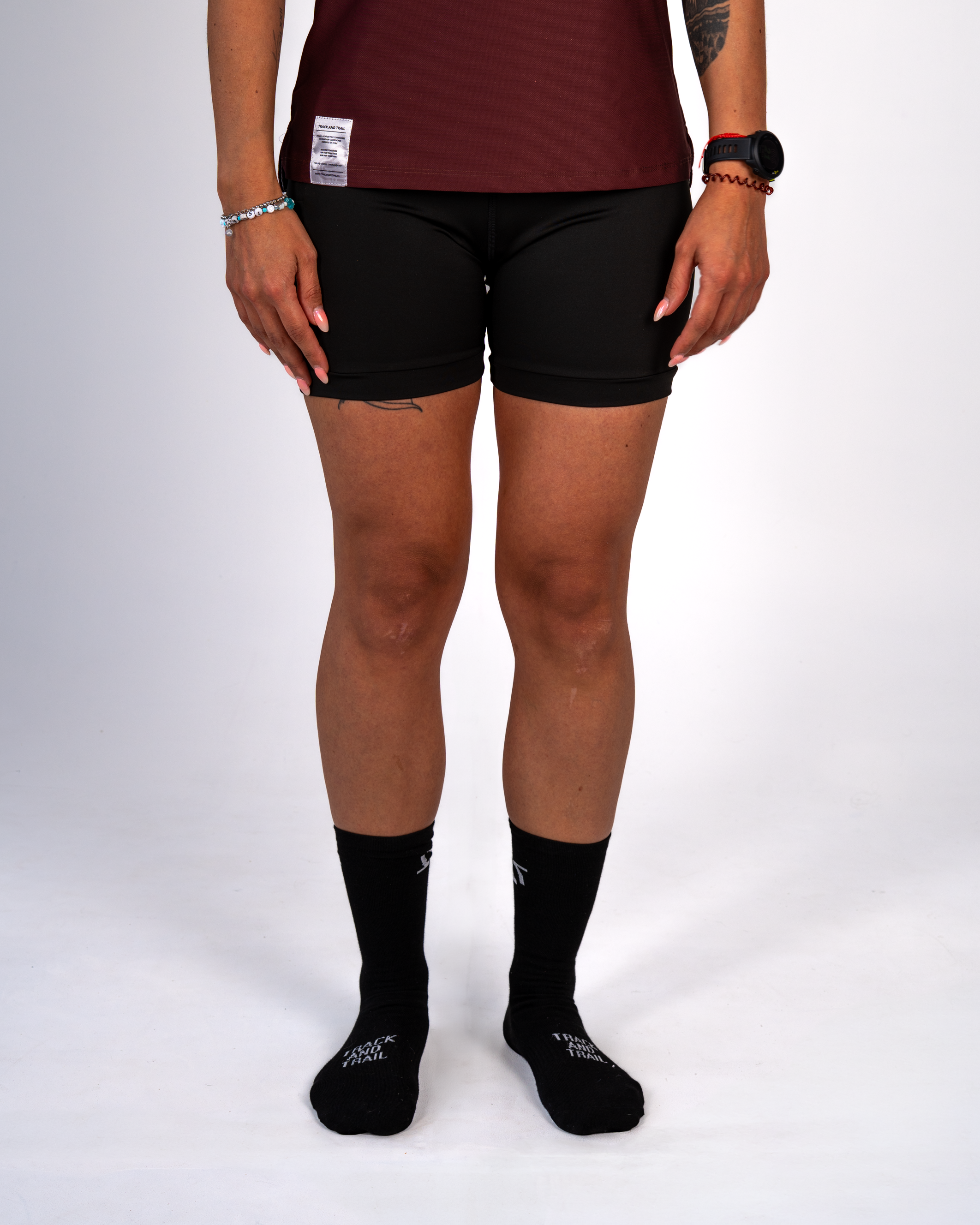 ESSENTIAL RUN TIGHT BLACK
