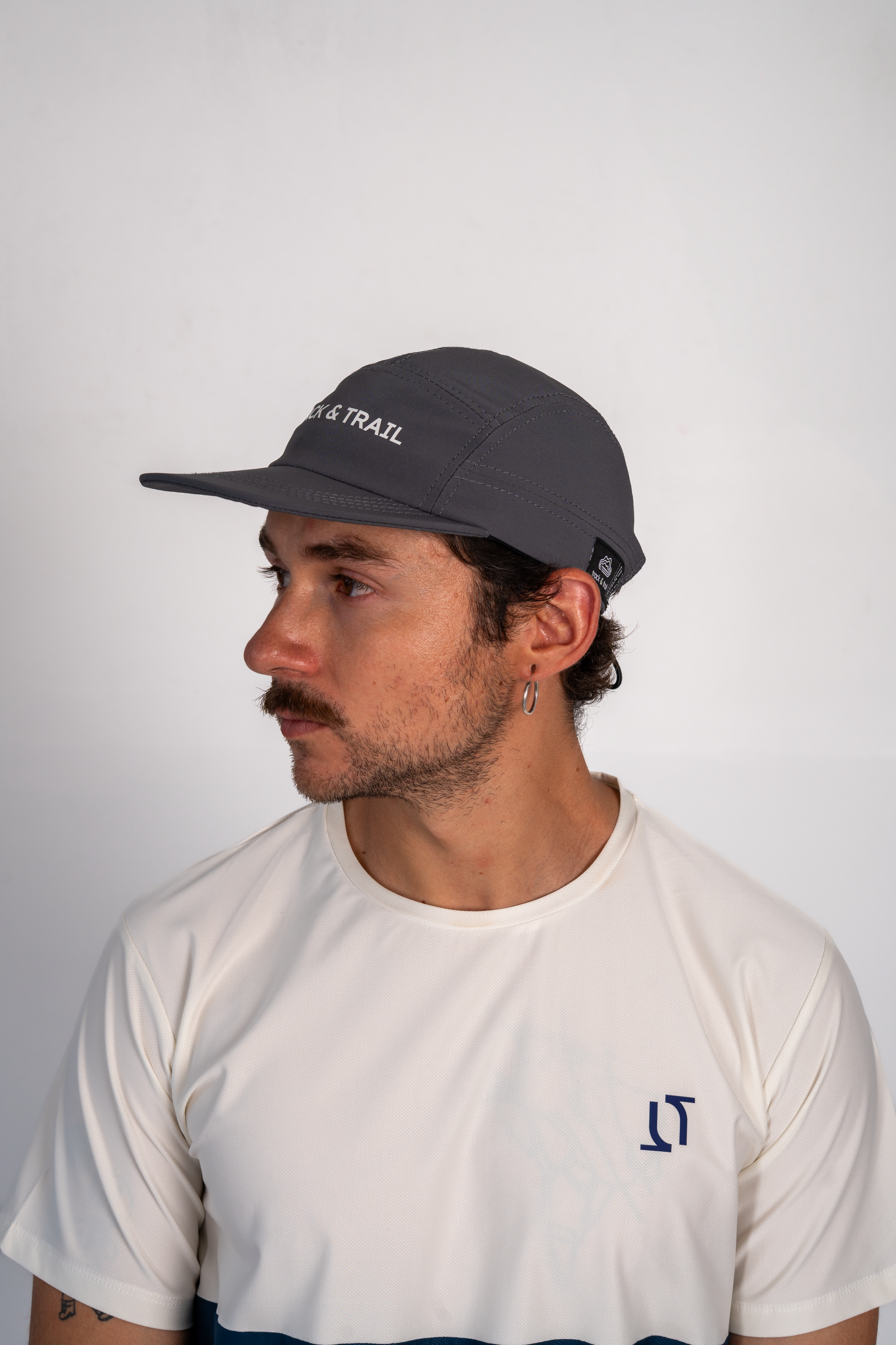RUNNING CAP GREY